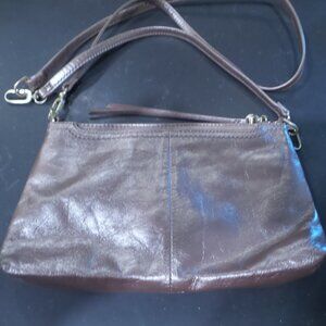 AUTHENTIC GOLD LEATHER HOBO DARCY CROSSBODY
